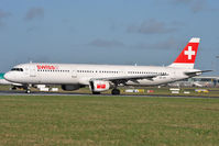 HB-IOD @ EIDW - Swiss lining up r/w 28 - by Robert Kearney