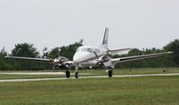 N417SH @ MGN - Taxi From Landing RWY 28 - by Mel II