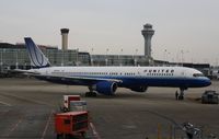 N547UA @ KORD - Boeing 757-200 - by Mark Pasqualino