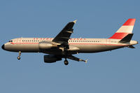 OE-LBP @ VIE - AUA - by Chris Jilli