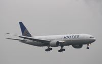 N226UA @ EGLL - Boeing 777-200