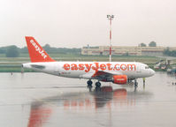 HB-JZF @ BUD - EasyJet Switzerland - by Henk Geerlings