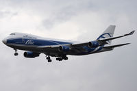 VQ-BJB @ EDDF - short final on rwy 25l - by Jens Achauer