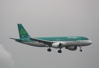 EI-CVB @ EGLL - Airbus A320