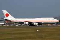 20-1101 @ NZCH - the Japanese equivalent of Air Force One - by Bill Mallinson