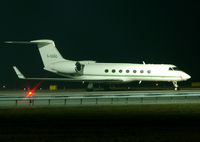 G-GSSO @ LOWW - TAG Aviation UK Gulfstream G550 - by Thomas Ranner