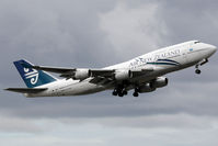 ZK-NBT @ NZCH - taking another load of quake nerve shattered passengers away - by Bill Mallinson
