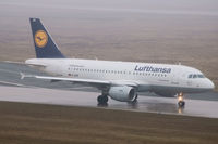 D-AIBB @ EDDV - DSLR-A230 (55-200 mm); www.haj-spotter.de.tf
