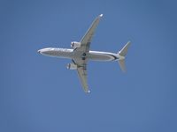 N583AS @ LAX - On final to runway 24 passing over the City of Bell - by Helicopterfriend