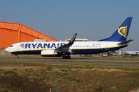 EI-ENZ @ EGGW - 2011 Boeing 737-8AS, c/n: 40308 of Ryanair at Luton - by Terry Fletcher