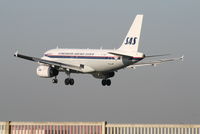 OY-KBO @ EBBR - Flight SK593 is descending to RWY 25L