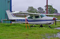 C-FDLW @ CYHU - Cessna 210L Centurion [210-59911] St. Hubert~C 17/06/2005. - by Ray Barber