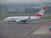 OE-LNO @ EHAM - Former Lauda - by ghans