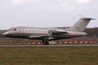 OE-INA @ EGGW - Departing