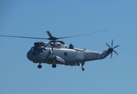 N16-114 @ YMAV - Final display by this Sea King before decommissioning. To be replaced by the NHI MRH-90. - by red750