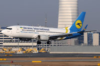UR-GAH @ VIE - Ukraine International - by Chris Jilli