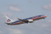 N847NN @ KFLL - Boeing 737-800 - by Mark Pasqualino