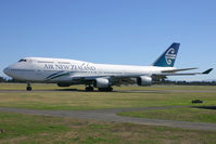 ZK-SUH @ NZCH - taxi to 02, A7 - by Bill Mallinson