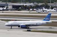 N516JB @ KFLL - Airbus A320