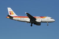 EC-JAZ @ EBBR - Flight IB3216 is descending to RWY 02