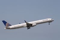 N57868 @ KFLL - Boeing 757-300 - by Mark Pasqualino