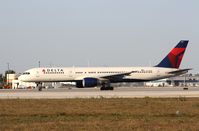 N670DN @ KMIA - Boeing 757-200 - by Mark Pasqualino
