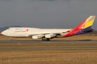 HL7413 @ VIE - Asiana Cargo - by Joker767