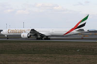 A6-ECE @ VIE - Emirates - by Chris Jilli