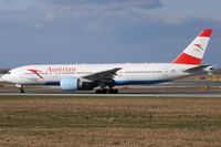 OE-LPA @ VIE - Austrian Airlines - by Chris Jilli