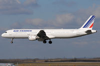 F-GTAS @ VIE - Air France - by Chris Jilli