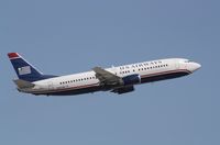 N451UW @ KFLL - Boeing 737-400 - by Mark Pasqualino
