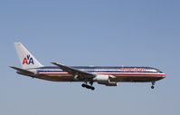 N358AA @ KMIA - Boeing 767-300 - by Mark Pasqualino