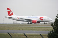 OK-PET @ LFPG - on transit at CDG - by juju777