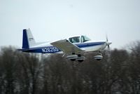N26255 @ I19 - Grumman AA-5A