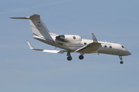 102001 @ EBBR - Descending to RWY 02