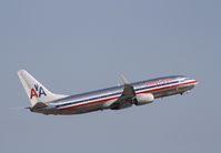 N943AN @ KFLL - Boeing 737-800 - by Mark Pasqualino