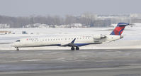 N689CA @ KMSP - Delta - by Todd Royer