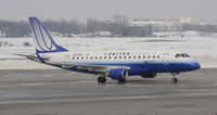 N633RW @ KMSP - United - by Todd Royer