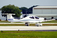 N321FS @ KLAL - Diamond DA.40 Star [40.384] Lakeland-Linder~N 15/04/2010. - by Ray Barber