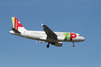 CS-TTE @ EBBR - Flight TP604 is descending to RWY 02
