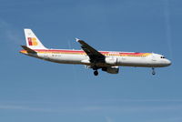 EC-ILO @ EBBR - Flight IB3206 is descending to RWY 02