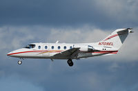 N709EL @ EIDW - Landing Rwy 28 at EIDW