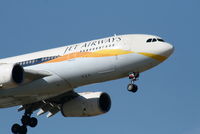 VT-JWD @ EBBR - Arrival of flight 9W229 to RWY 02