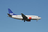 LN-BRV @ EBBR - Flight SK4743 is descending to RWY 02