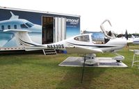 N833DS @ KLAL - DA 40