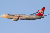 TC-JHE @ VIE - Turkish Airlines