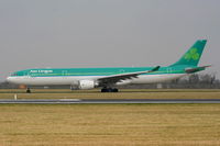 EI-EDY @ EIDW - Aer Lingus - by Chris Hall