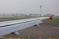 OE-LBU @ EGLL - Austrian Airlines