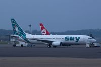 TC-SKH @ EDDR - TC-SKH_Boeing 737-8BK - by Jerzy Maciaszek