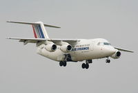 EI-RJX @ EIDW - CityJet - by Chris Hall